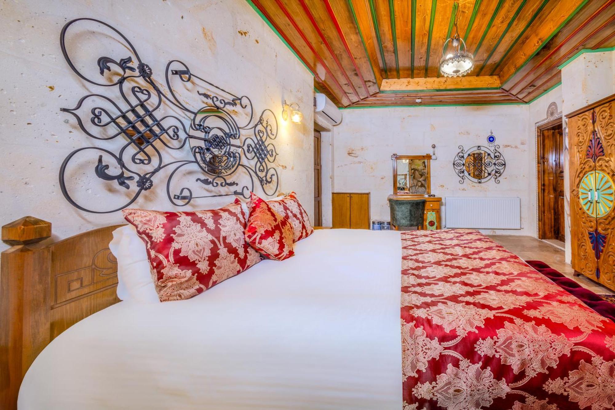 Cakiltasi Evi Otel Spa Göreme Exteriör bild